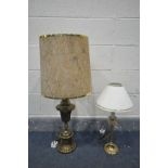 A LATE 20TH CENTURY BRASSED TABLE LAMP, with a large cylindrical cork effect shade, height to top of