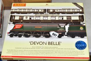 A BOXED HORNBY RAILWAYS OO GAUGE DEVON BELLE LIMITED EDITION GREAT BRITISH TRAIN PACK, No.R2568,
