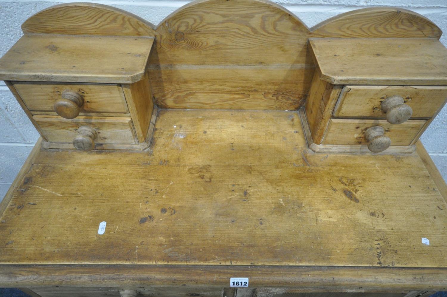 A VICTORIAN PINE SIDEBOARD, a raised back with four drawers, the base with three drawers and a - Bild 3 aus 5