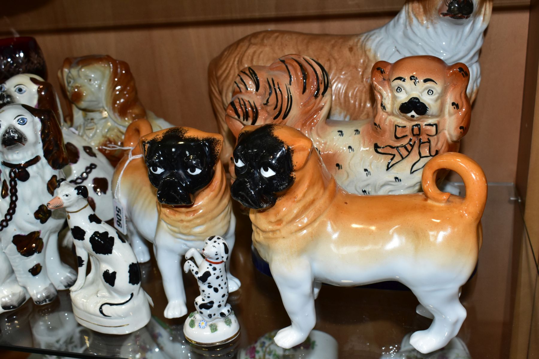 NINE STAFFORDSHIRE/STAFFORDSHIRE STYLE DOGS, to include a pair of porcelain, probably German, - Bild 3 aus 4