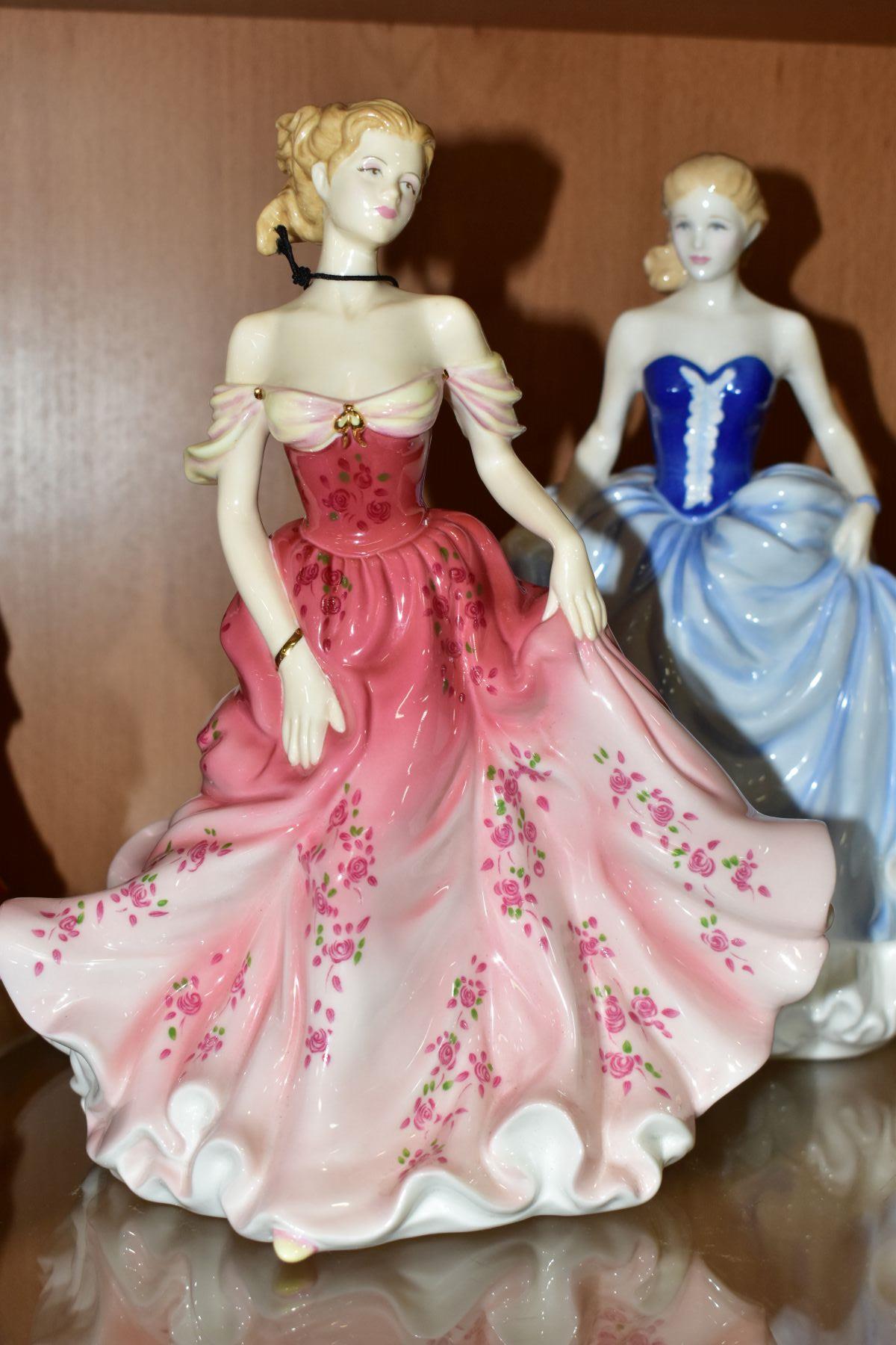 SIX BOXED ROYAL DOULTON FIGURE OF THE YEAR FIGURINES, comprising Classics Susan HN 4532 (2004) and - Bild 2 aus 8