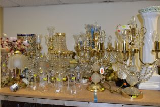A COLLECTION OF THIRTEEN LAMPS AND THREE FLOORSTANDING VASES including four matching ornate glass