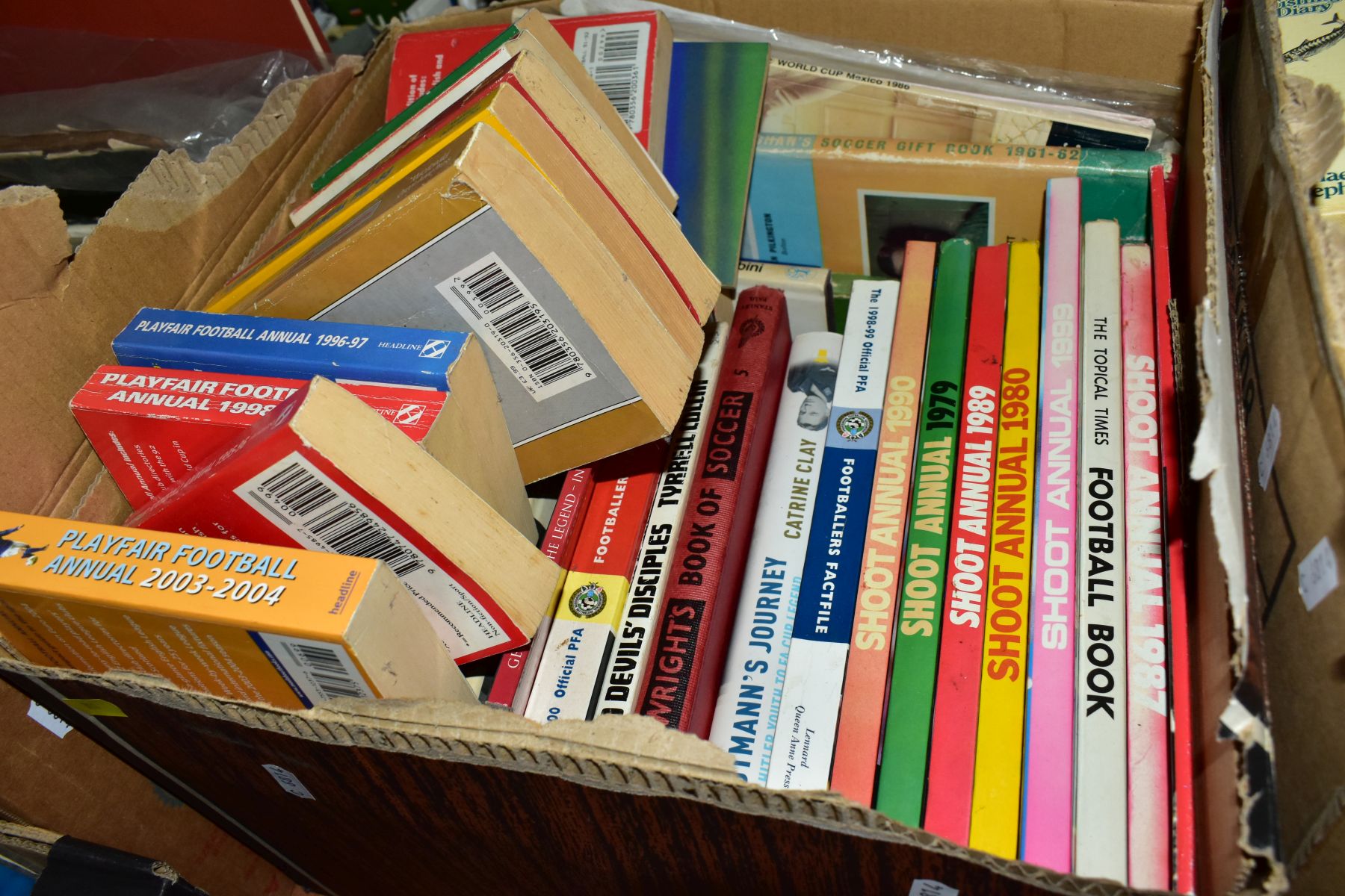 SEVEN BOXES OF BOOKS, approximately one hundred and forty titles to include Birmingham and West - Bild 8 aus 10