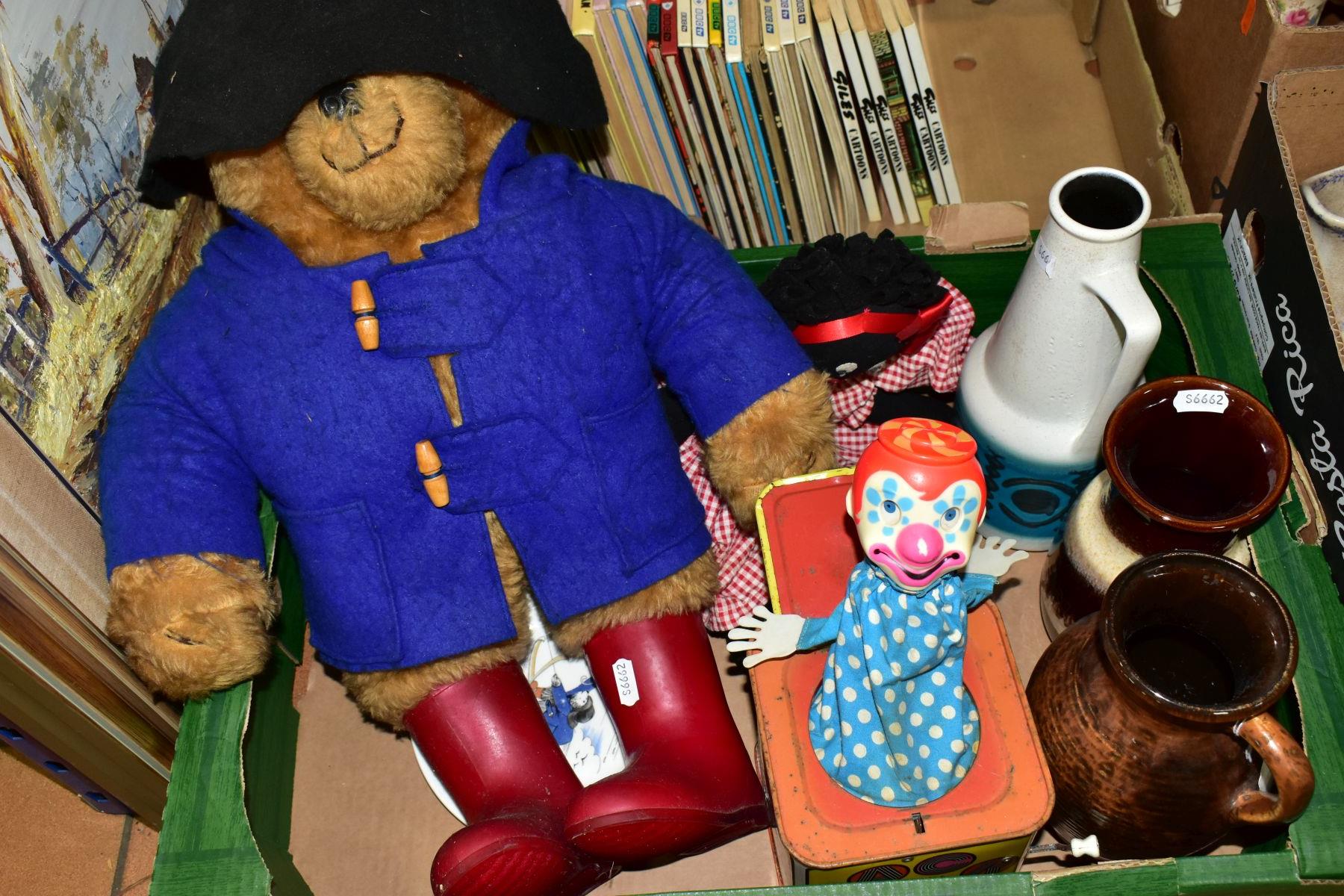 TWO BOXES AND LOOSE TOYS, BOOKS, CERAMICS AND SUNDRY ITEMS, to include a Paddington Bear teddy - Bild 2 aus 5