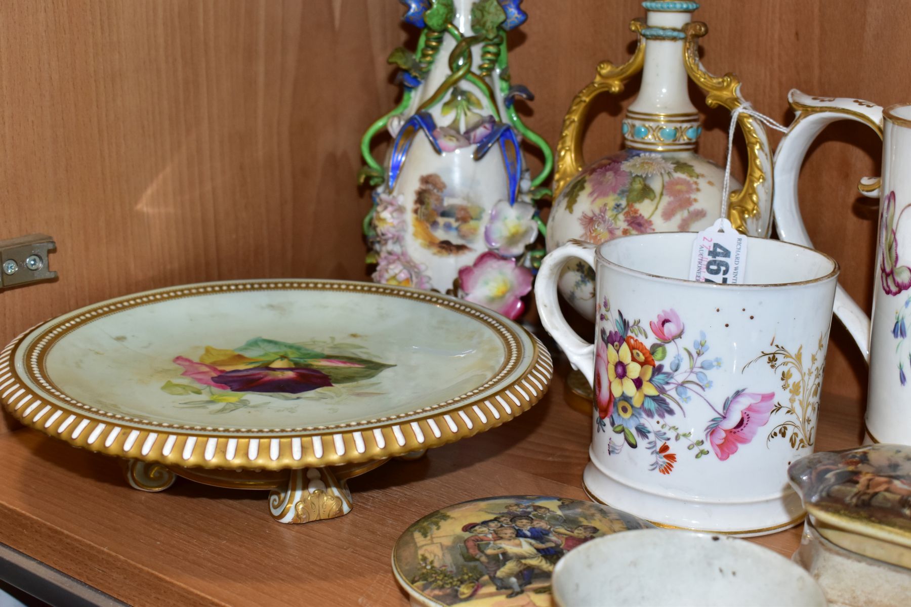 A GROUP OF 18TH AND 19TH CENTURY BRITISH POTTERY AND PORCELAIN, some pieces with extensive damage - Bild 5 aus 18