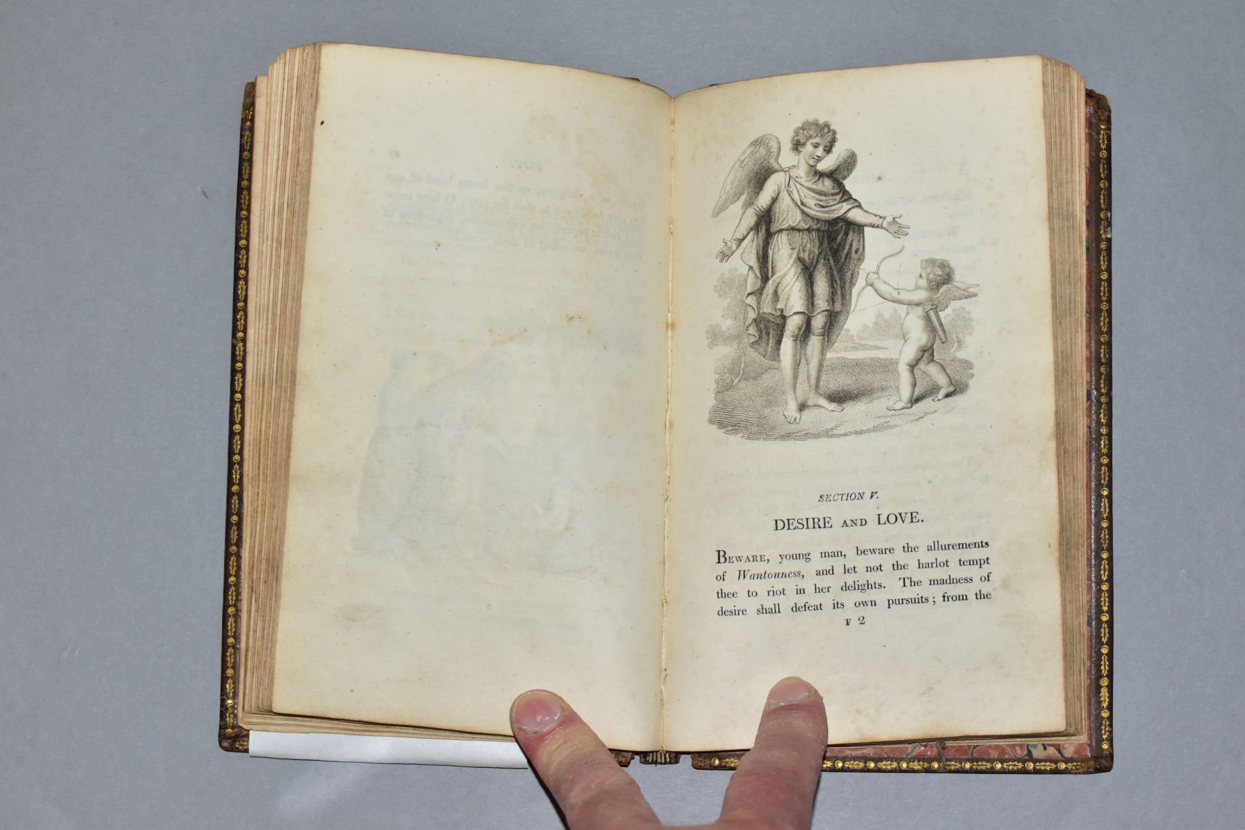 ANTIQUE BOOK 'THE OECONOMY OF HUMAN LIFE, TRANSLATED FROM AN INDIAN MANUSCRIPT', printed in London - Bild 8 aus 9