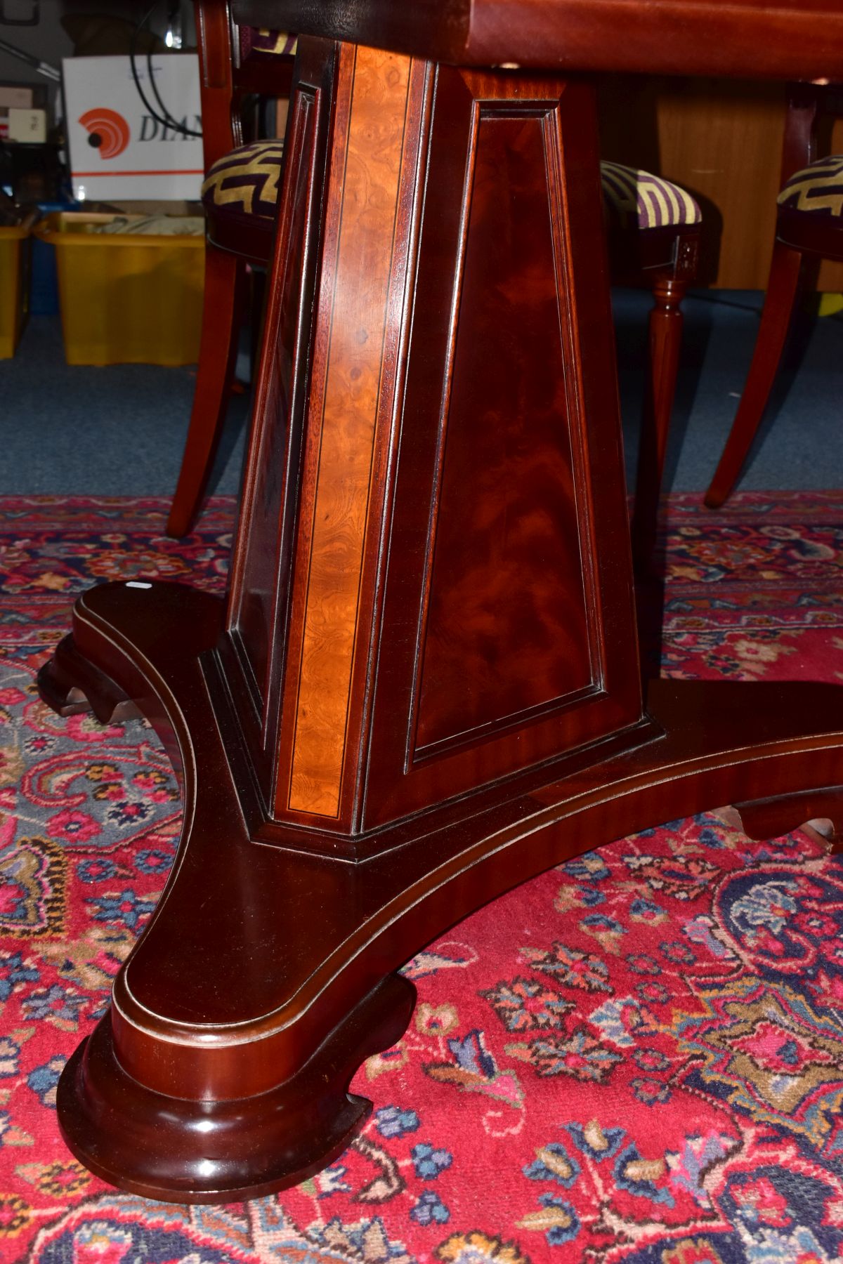 A CHARLES BARR MAHOGANY AND BURR WOOD INLAID EXTENDING PEDESTAL DINING TABLE, with one additional - Image 8 of 19