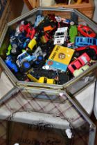 A QUANTITY OF UNBOXED AND ASSORTED MODERN DIECAST VEHICLES, mainly Mattel Hot Wheels, reproduction