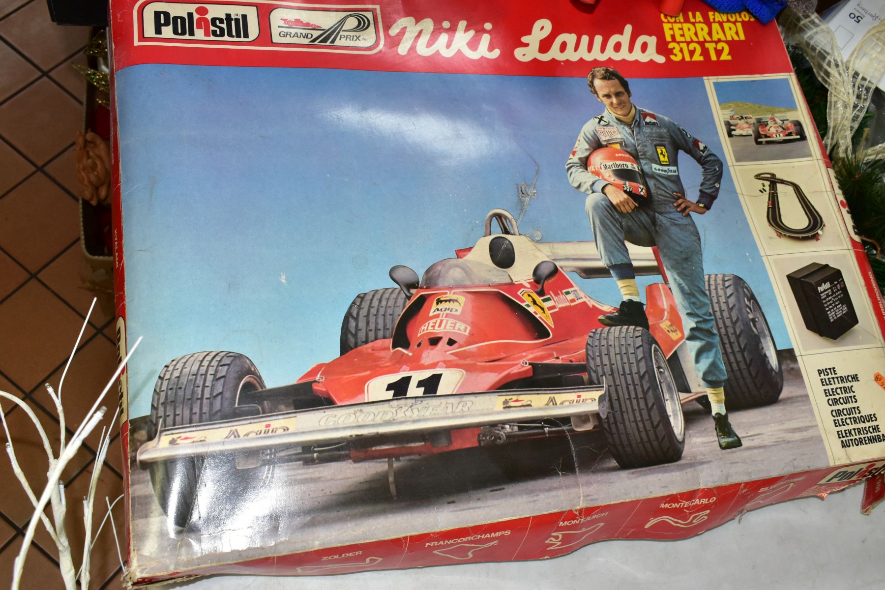 TWO BOXES AND LOOSE TOYS AND BOARD GAMES ETC, to include a Polistil Niki Lauda electronic track - Bild 7 aus 7