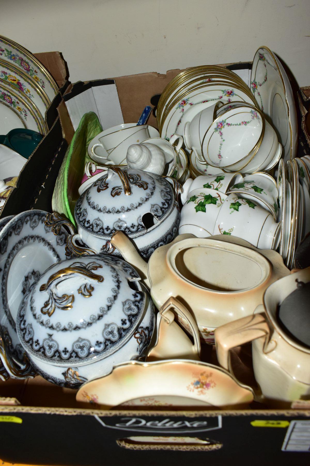 A COLLECTION OF CERAMICS, DRINKING GLASSES AND METALWARE, including a Sadler white chamber pot, - Image 6 of 8