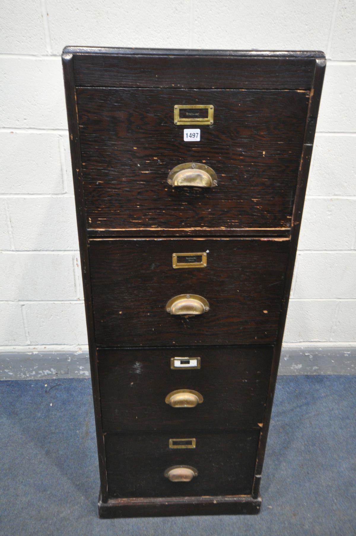 AN EARLY 20TH CENTURY STAINED PINE FOUR DRAWER FILING CABINET, width 49cm x depth 69cm x height - Bild 2 aus 3