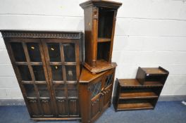 A MID 20TH CENTURY OAK STEPPED BOOKCASE, width 73cm x depth 20cm x height 81cm, a linenfold lead