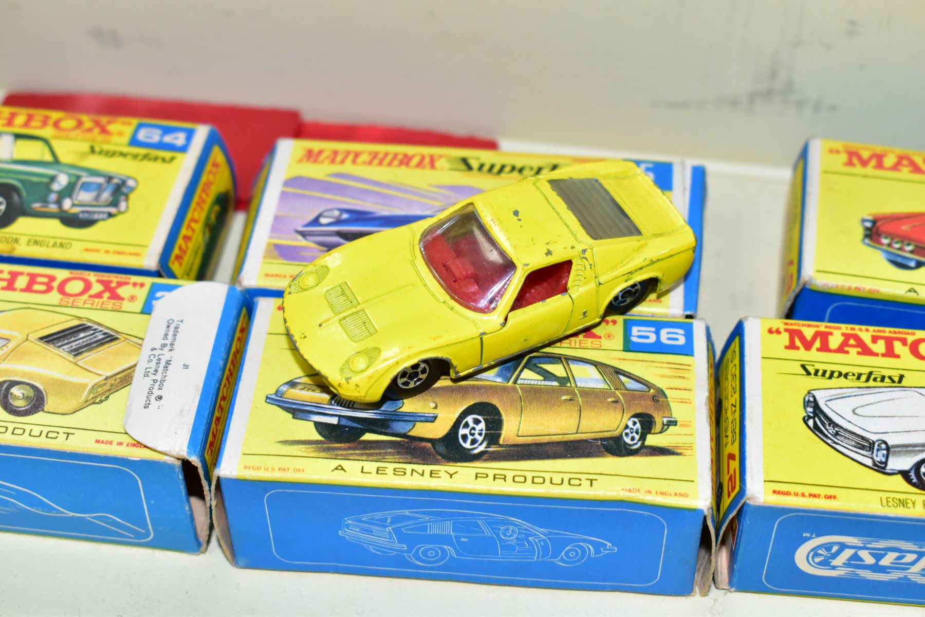 A BOXED LESNEY MATCHBOX 1-75 SERIES LAMBORGHINI MIURA P400, No.33, Superfast version with yellow - Bild 2 aus 4