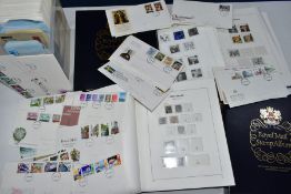 GB MAINLY USED COLLECTION, in four albums (1 Davo and 3 x Royal Mail ring binders) we note a small