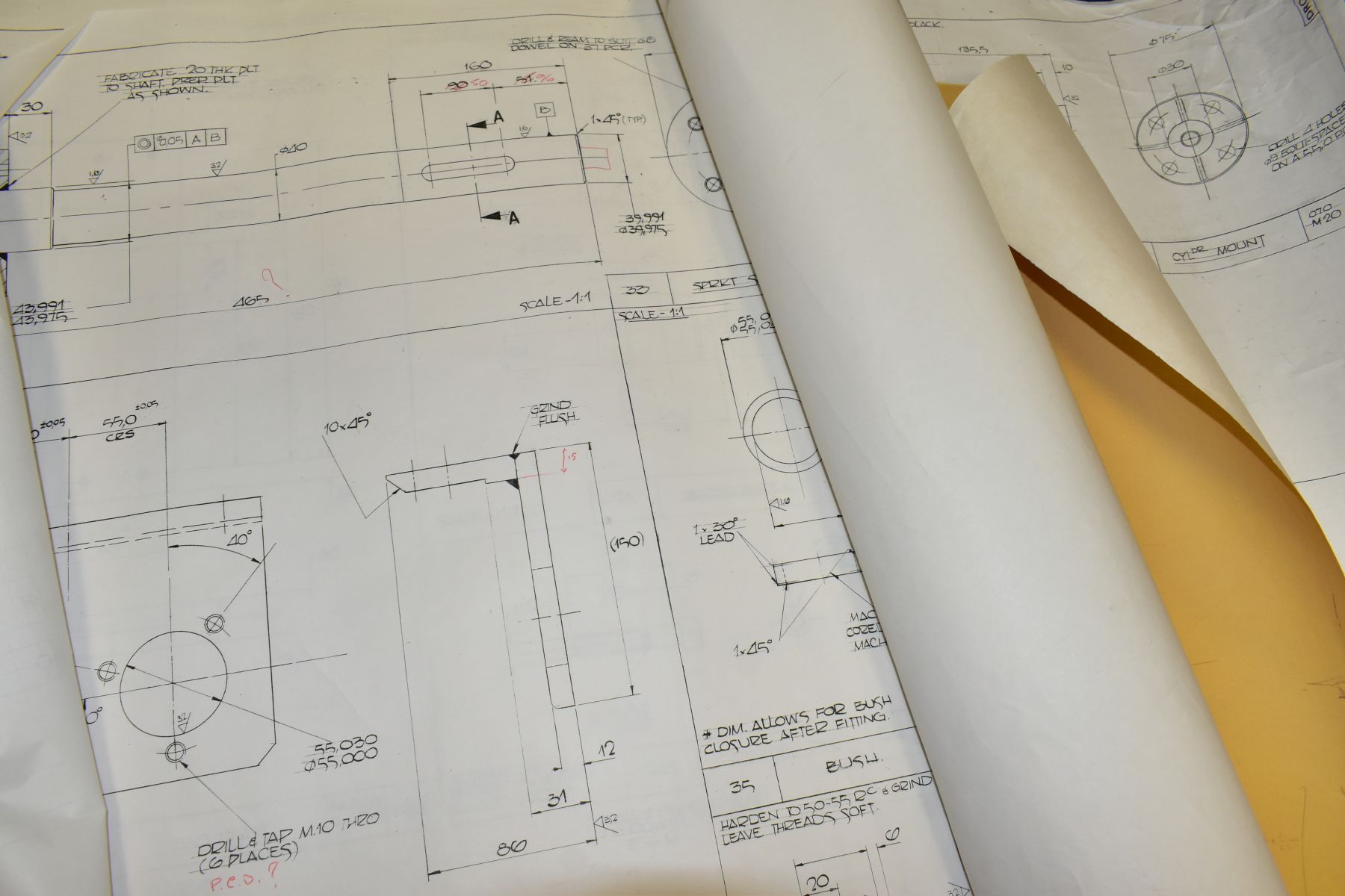 TWO BOXES OF TECHNICAL DRAWINGS AND FASHION PRINTS, to include over fifty drawings, some show - Image 10 of 10