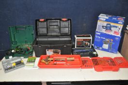 A SELECTION OF ELECTRICAL AND HANDTOOLS to include a Bosch PSB-700-RES corded drill, Power Craft
