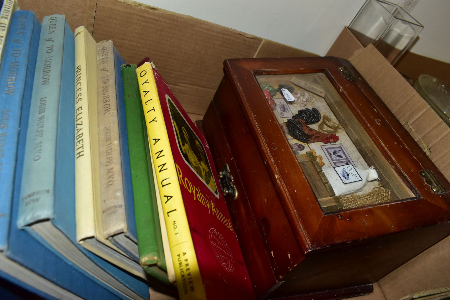 A BOX AND LOOSE CONTAINING BOOKS, RECORDS AND STAMPS, to include eight books about British - Image 6 of 7