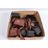 A TRAY CONTAINING EIGHT VOIGTLANDER BRILLIANT TLR AND AVUS CAMERAS including 2 Avus, 2 Sheet