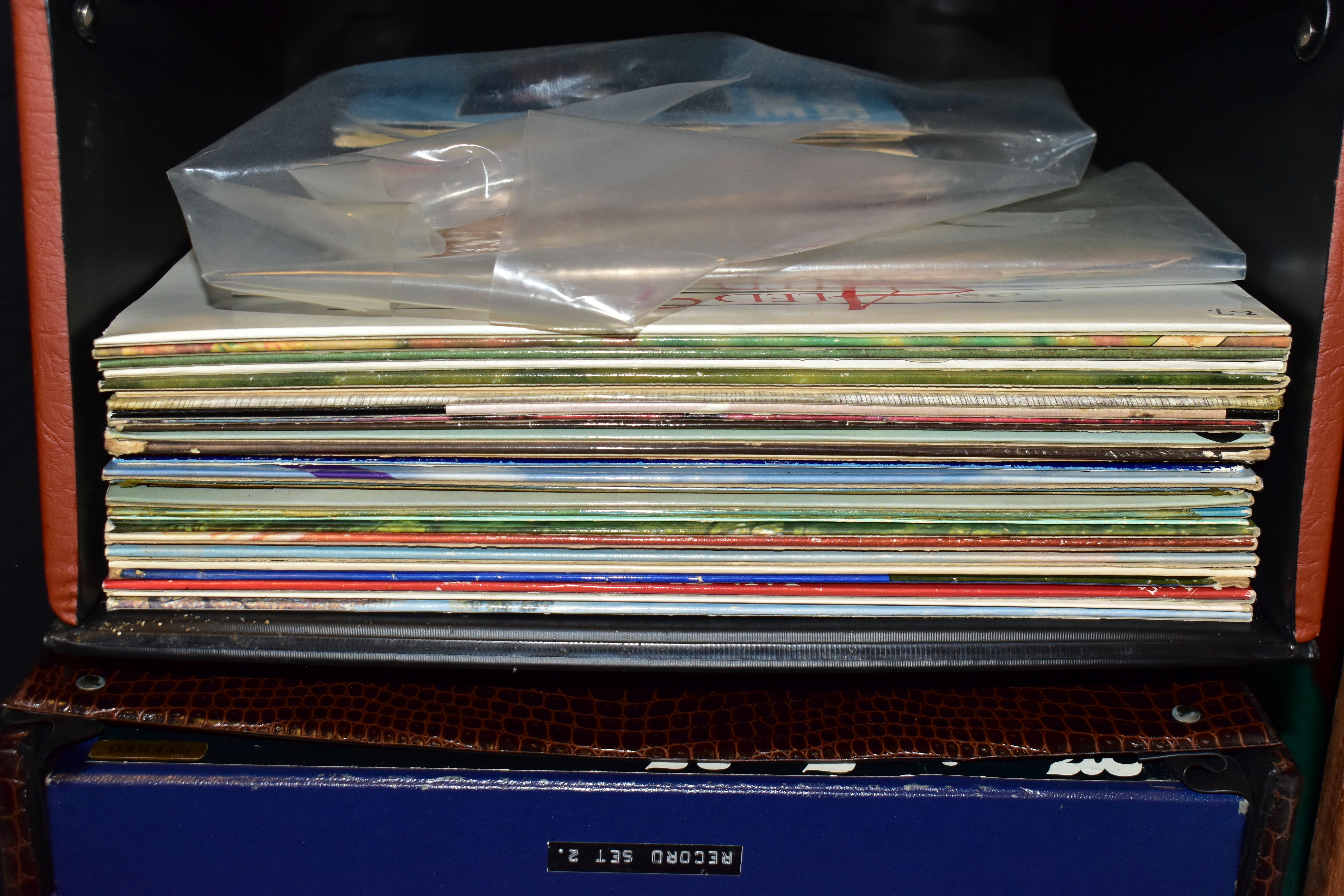 NINE VINTAGE RECORD CASES CONTAINING MOSTLY CLASSICAL MUSIC LP BOXSETS - Image 5 of 8