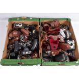 TWO TRAYS CONTAINING GOMZ, BALDA AND HALINA CAMERAS models include Baldina, Baldax, Baldamatic