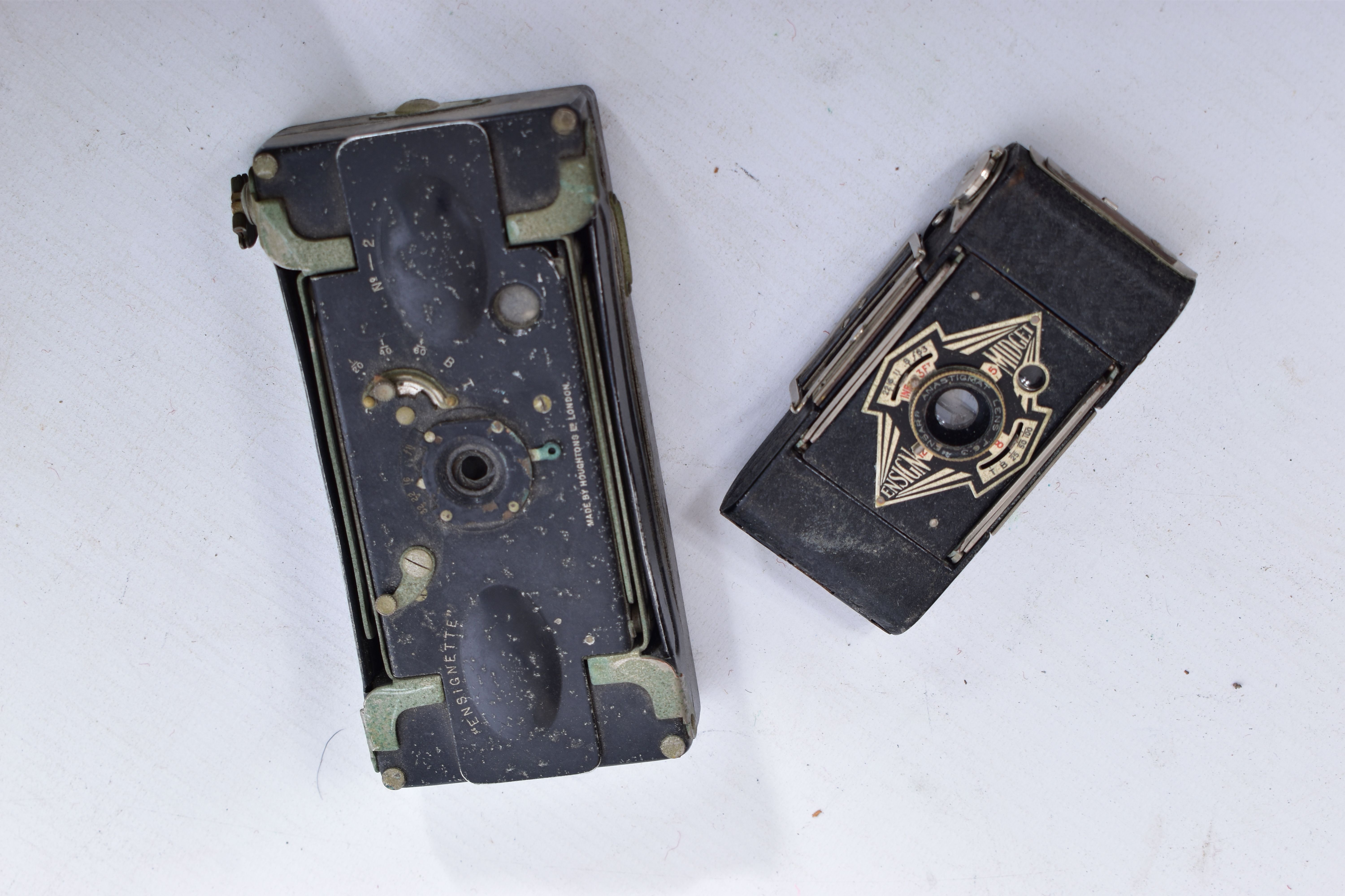 A TRAY CONTAINING HOUGHTON ENSIGN FOLDING CAMERAS comprising of a boxed Selfix 16-20, Ensignette - Image 3 of 4