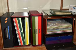 NINE VINTAGE RECORD CASES CONTAINING MOSTLY CLASSICAL MUSIC LP BOXSETS