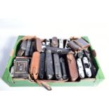 A TRAY CONTAINING ROSS ENSIGN FOLDING CAMERAS including three Carbines, nine Selfix of various