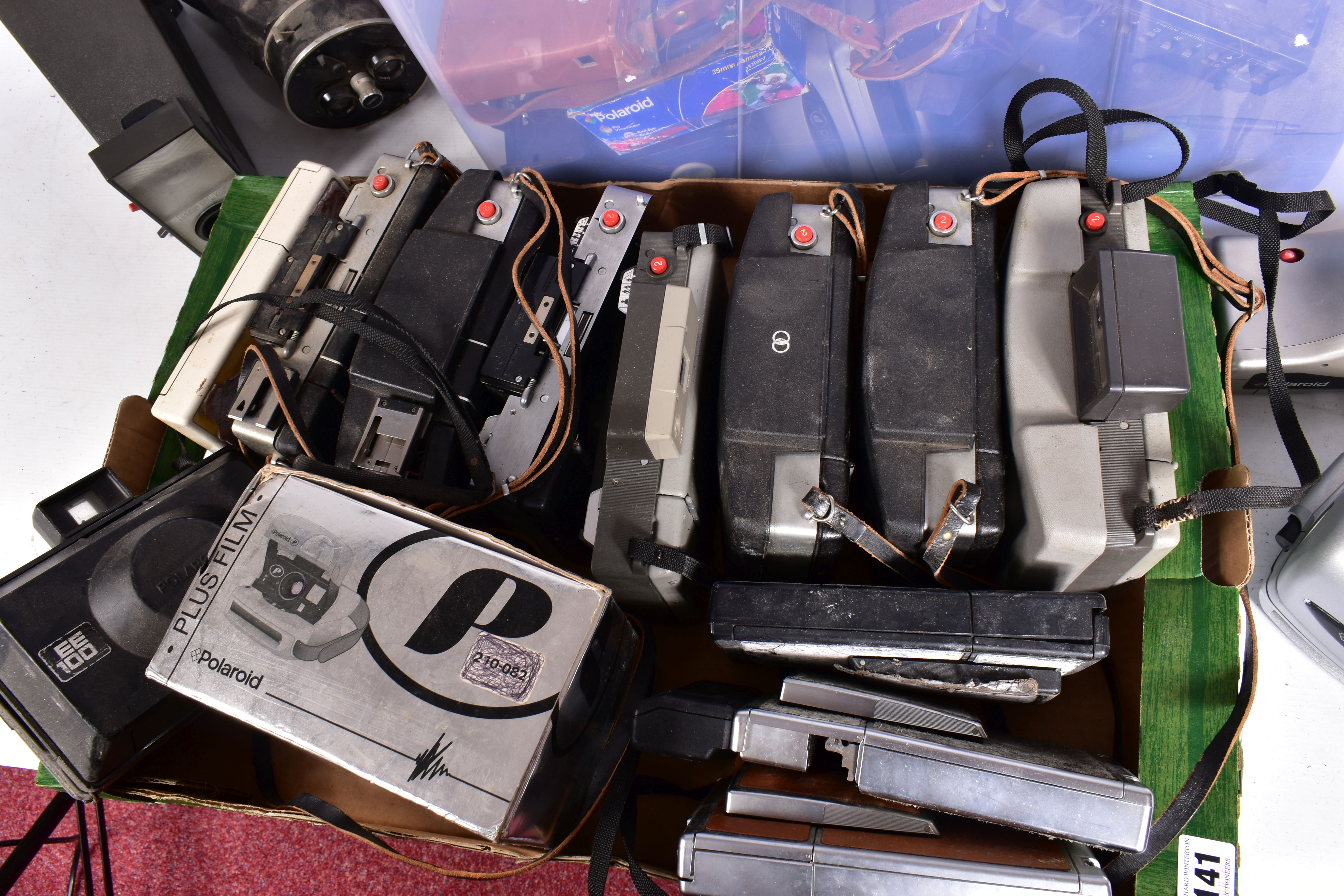 TWO TRAYS CONTAINING POLAROID CAMERAS including a SX70 alpha 1( spares), two SX70 model 2, seven - Image 7 of 7