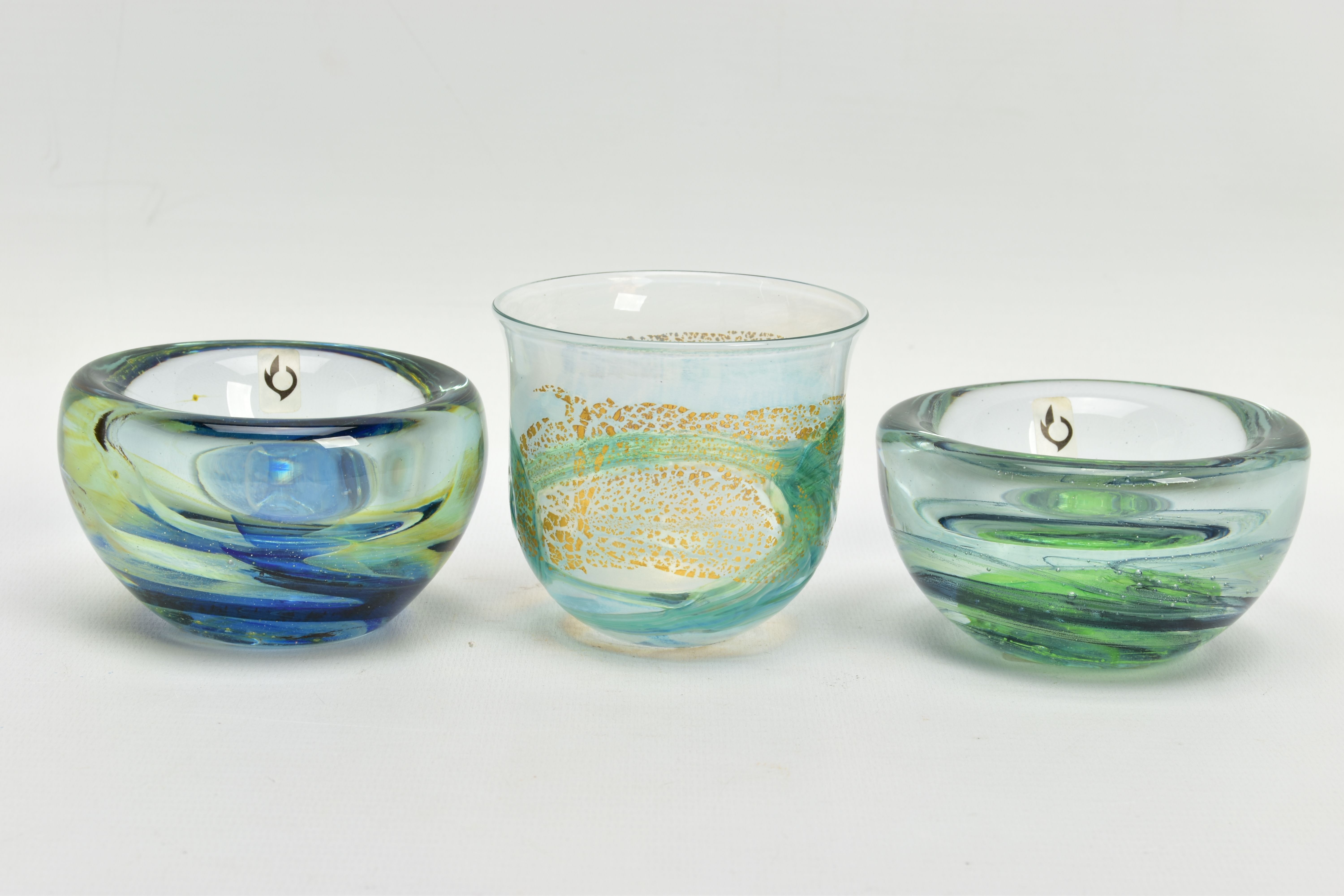 THREE ISLE OF WIGHT STUDIO GLASS BOWLS, the two shorter bowls have impressed marks to the base and - Image 3 of 9