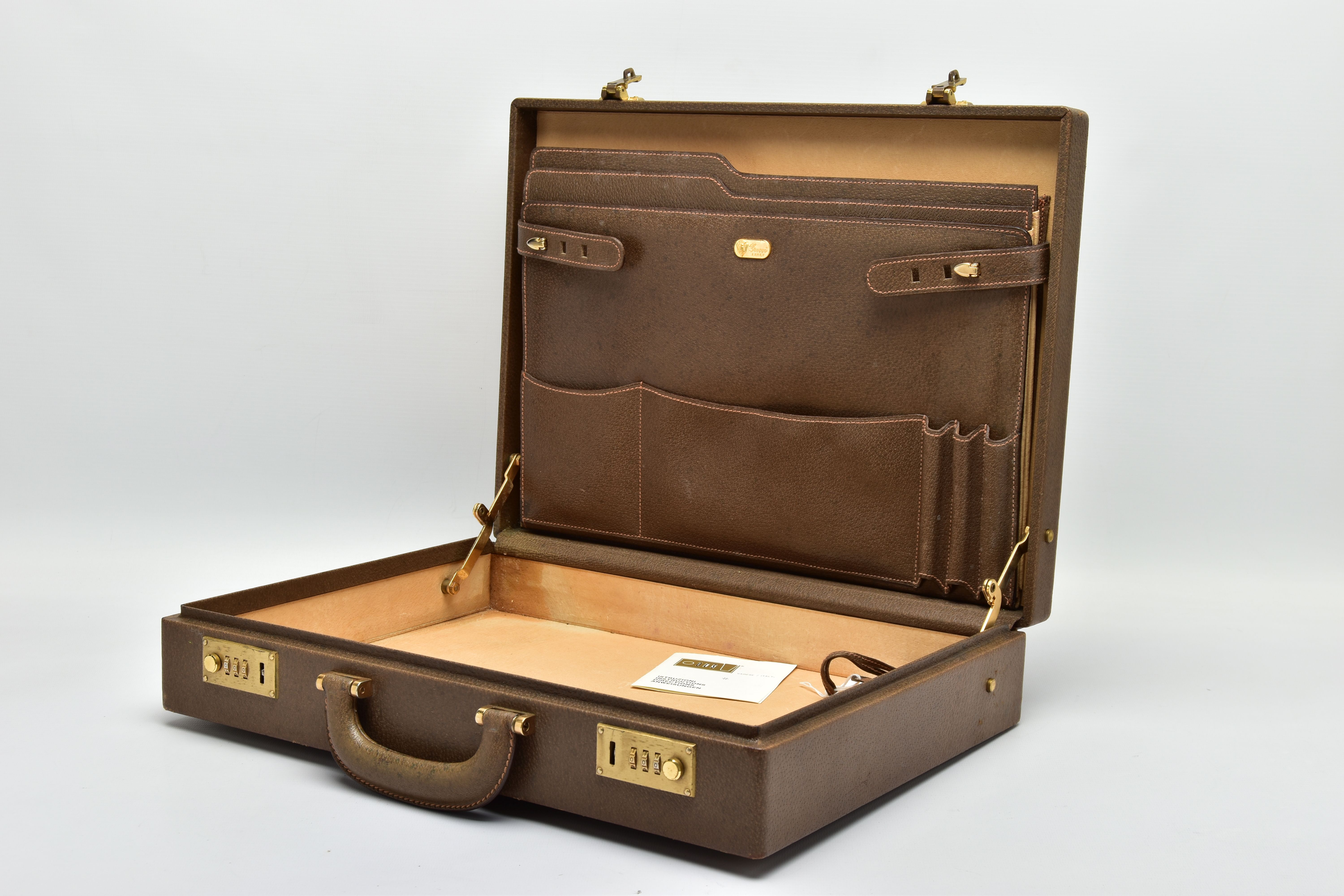 A VINTAGE GUCCI BRIEFCASE WITH GREEN LEATHER TRIM, the front and back vinyl panels with Gucci - Image 15 of 20