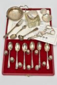 A PARCEL OF LATE 18TH, 19TH AND 20TH CENTURY SILVER, to include a pair of George III scissor