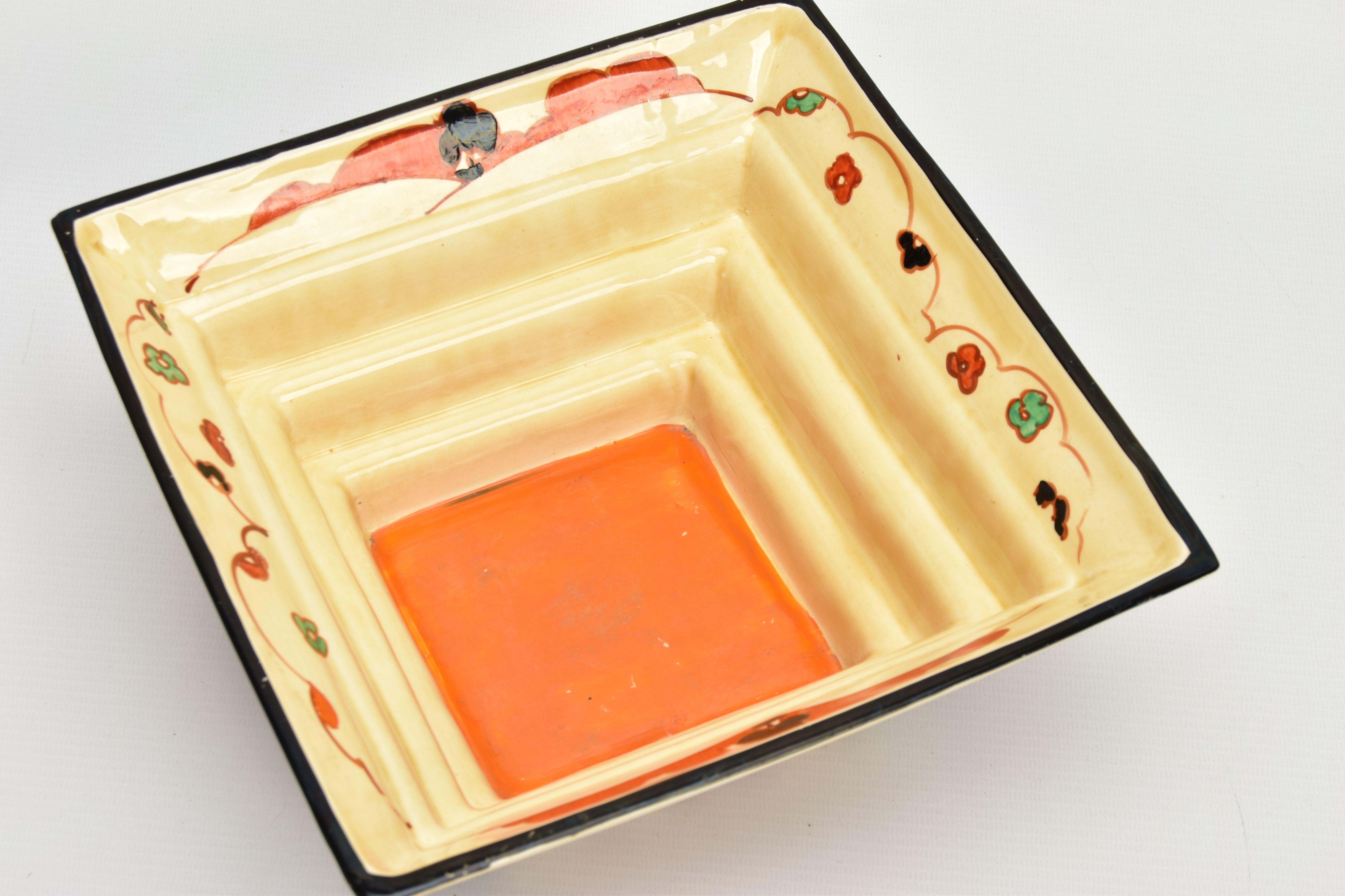 A CLARICE CLIFF FANTASQUE BIZARRE STEPPED SQUARE BOWL IN THE FARMHOUSE PATTERN, shape no 367, - Image 5 of 8