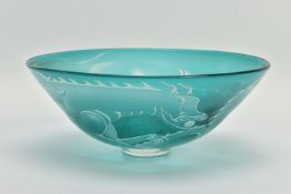 JULIA LINSTEAD (BRITISH CONTEMPORARY) A GREEN OVERLAY GLASS BOWL WITH DRAGON DECORATION, signed to