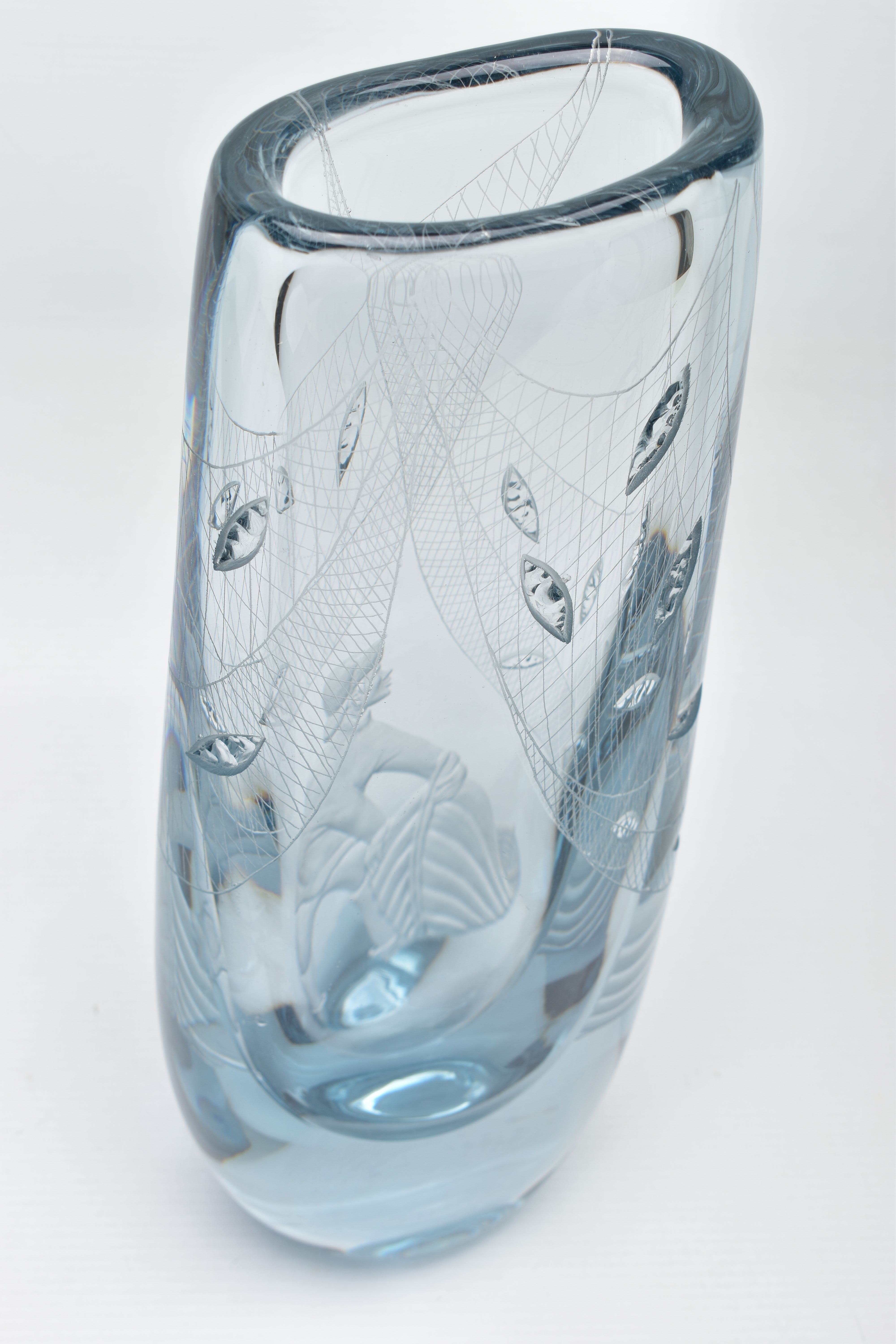 A STROMBERGSHYTTAN WHEEL ENGRAVED VASE OF A FISHERMAN LANDING HIS CATCH, the vase design by Asta - Image 6 of 12