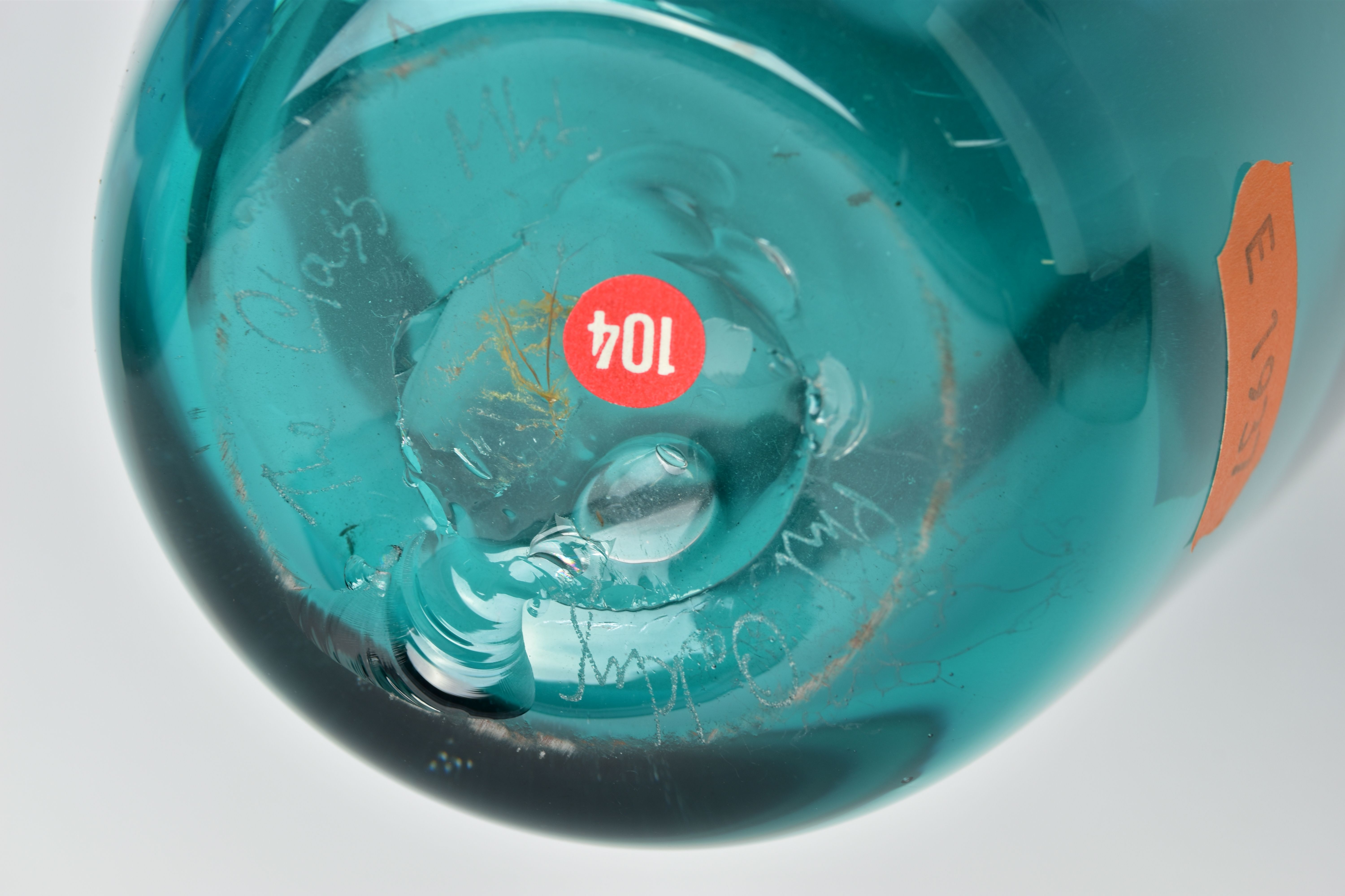 THREE PIECES OF LATE 20TH CENTURY BRITISH STUDIO GLASS, comprising a Phil Oakly green glass vase - Image 8 of 10
