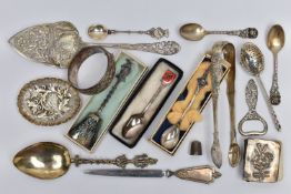 A PARCEL OF 19TH AND 20TH CENTURY SILVER AND WHITE METAL, including an Edwardian tea infuser with