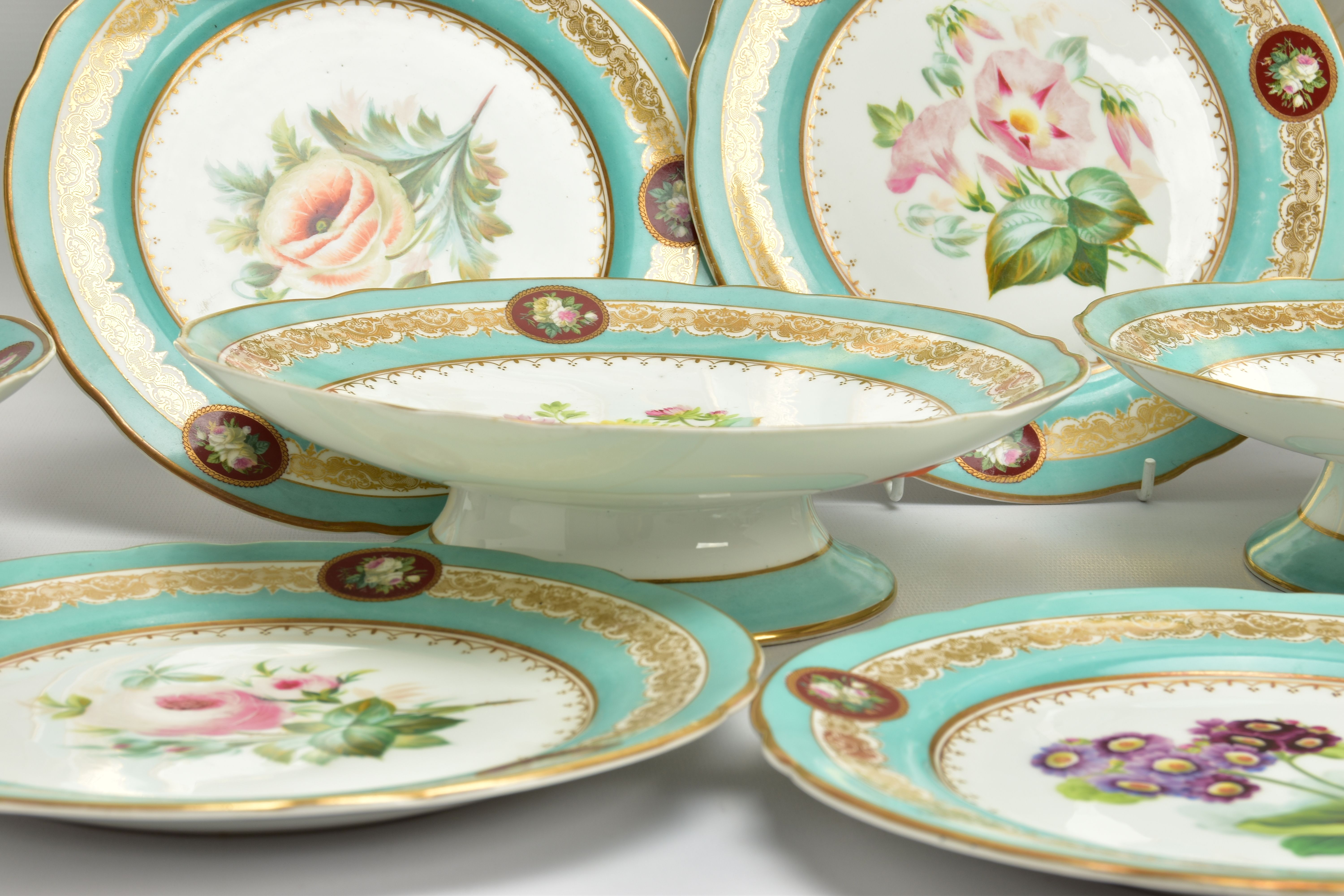 A VICTORIAN COALPORT TWIN HANDLED OVAL PLATTER AND A VICTORIAN PORCELAIN PART DESSERT SERVICE, the - Image 12 of 18