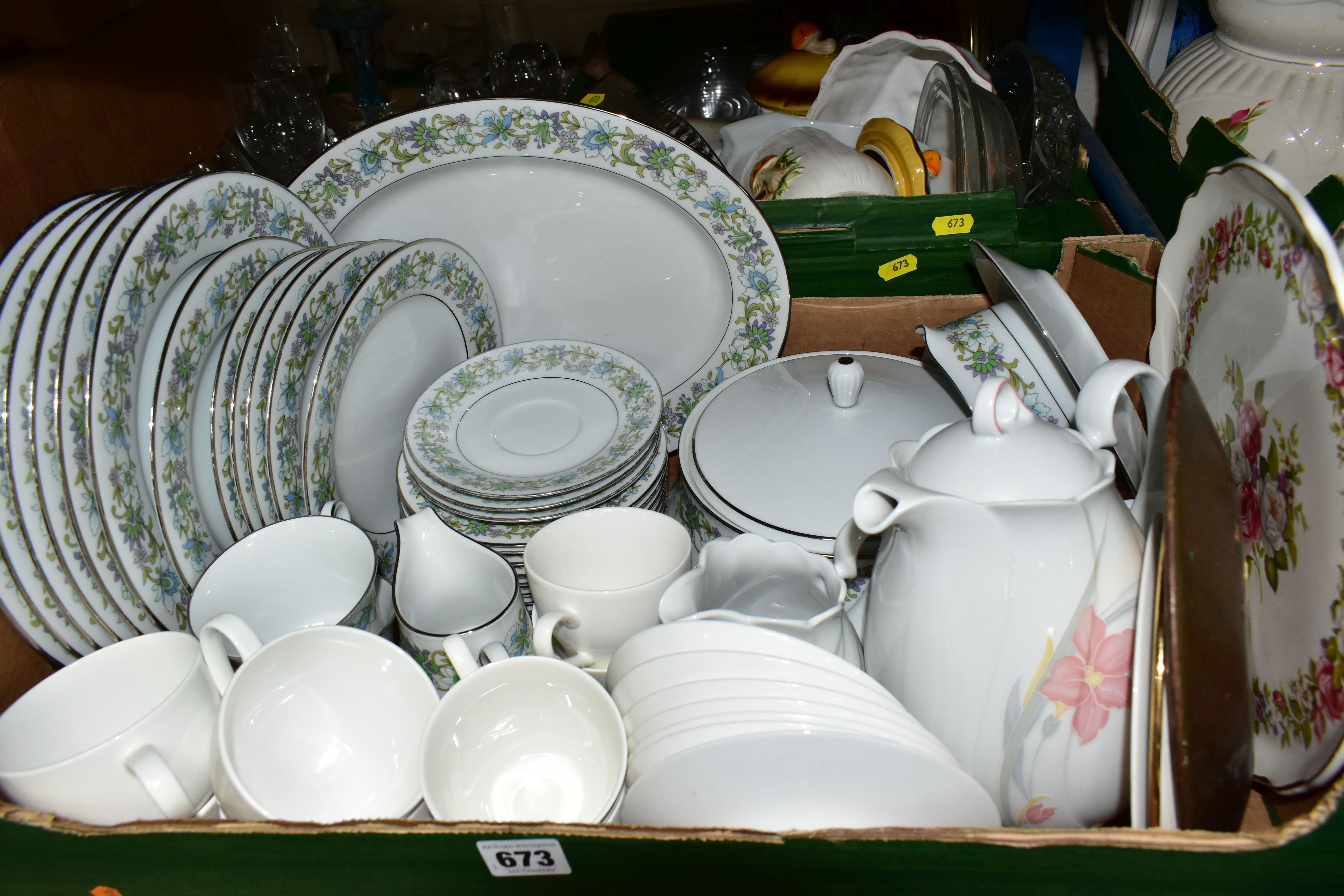 FOUR BOXES OF CERAMICS AND GLASSWARE, BOXED GLASSWARE AND KITCHEN APPLIANCES, ETC including a Drew & - Image 3 of 8