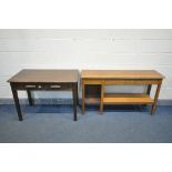 A MID CENTURY ABBESS OAK DESK with two drawers, width 106cm x depth 60cm x height 77cm, and an