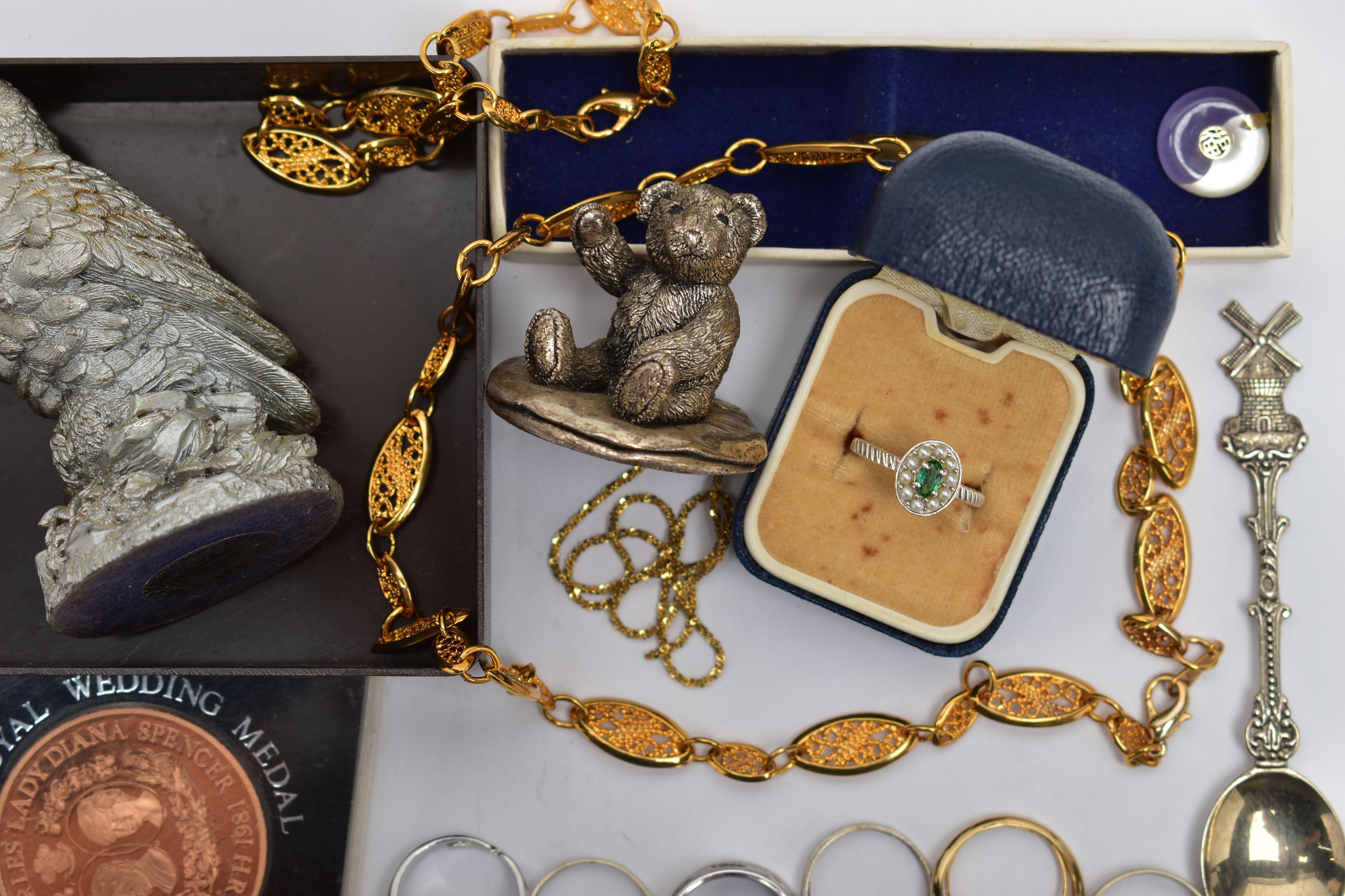 A BAG OF ASSORTED ITEMS, to include a silver filled owl figurine, hallmarked Birmingham and - Image 5 of 5