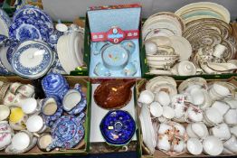 A QUANTITY OF CERAMICS IN FIVE BOXES AND LOOSE, including Ringtons Ltd 'Maling Ware' jugs, teapot,