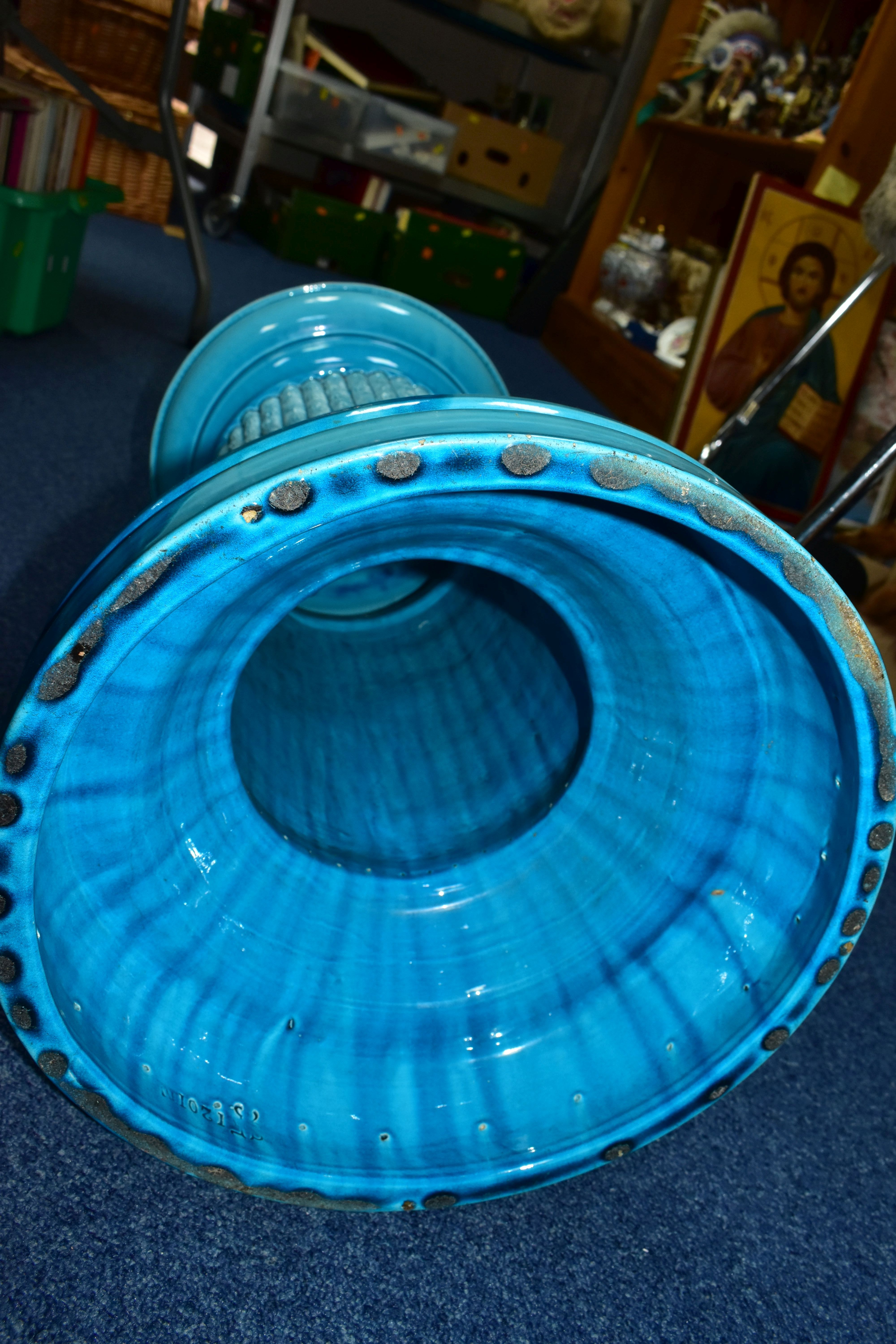 A BURMANTOFTS TURQUOISE GLAZED JARDINIERE STAND, of cylindrical column form, moulded with a - Image 4 of 6