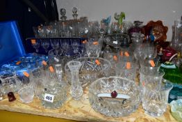 A QUANTITY OF CUT CRYSTAL, OTHER CLEAR AND COLOURED GLASSWARES, approximately one hundred pieces