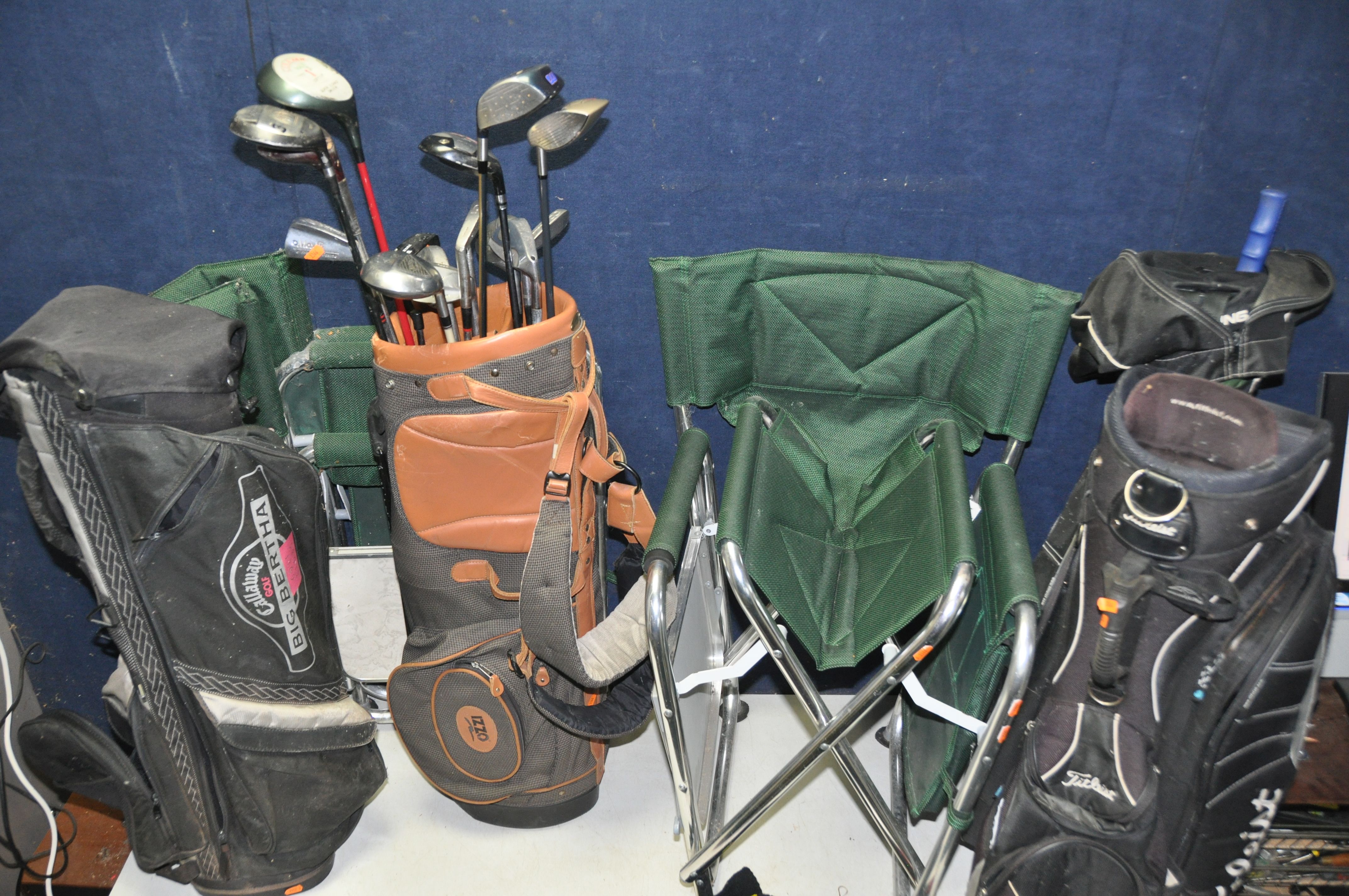 GOLFING EQUIPMENT to include four golf bags, Ping, Titleist, Callaway, Izzo, a collection of sixteen - Image 2 of 3