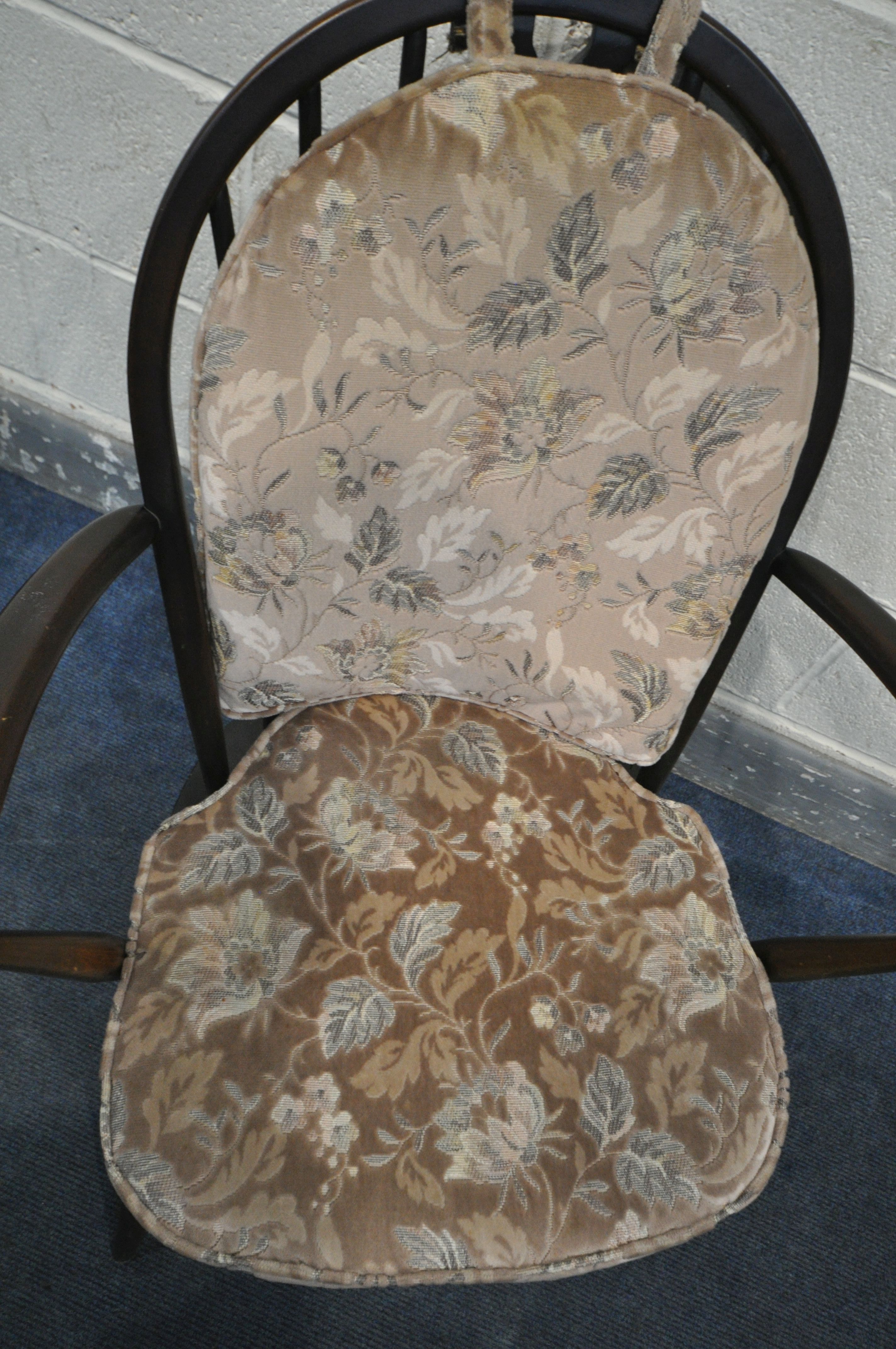 AN ERCOL STAINED ELM AND BEECH WINDSOR ARMCHAIR, with pink floral upholstered seat pads (condition - - Image 3 of 3