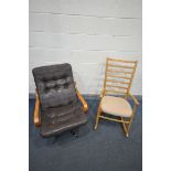 A MID CENTURY BROWN LEATHER SWIVEL ARMCHAIR (condition:-base not attached due to missing screws) and