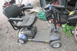 A GOGO ELITE SPORT MOBILITY SCOOTER, with charger and key (condition:-spares and repairs, unknown