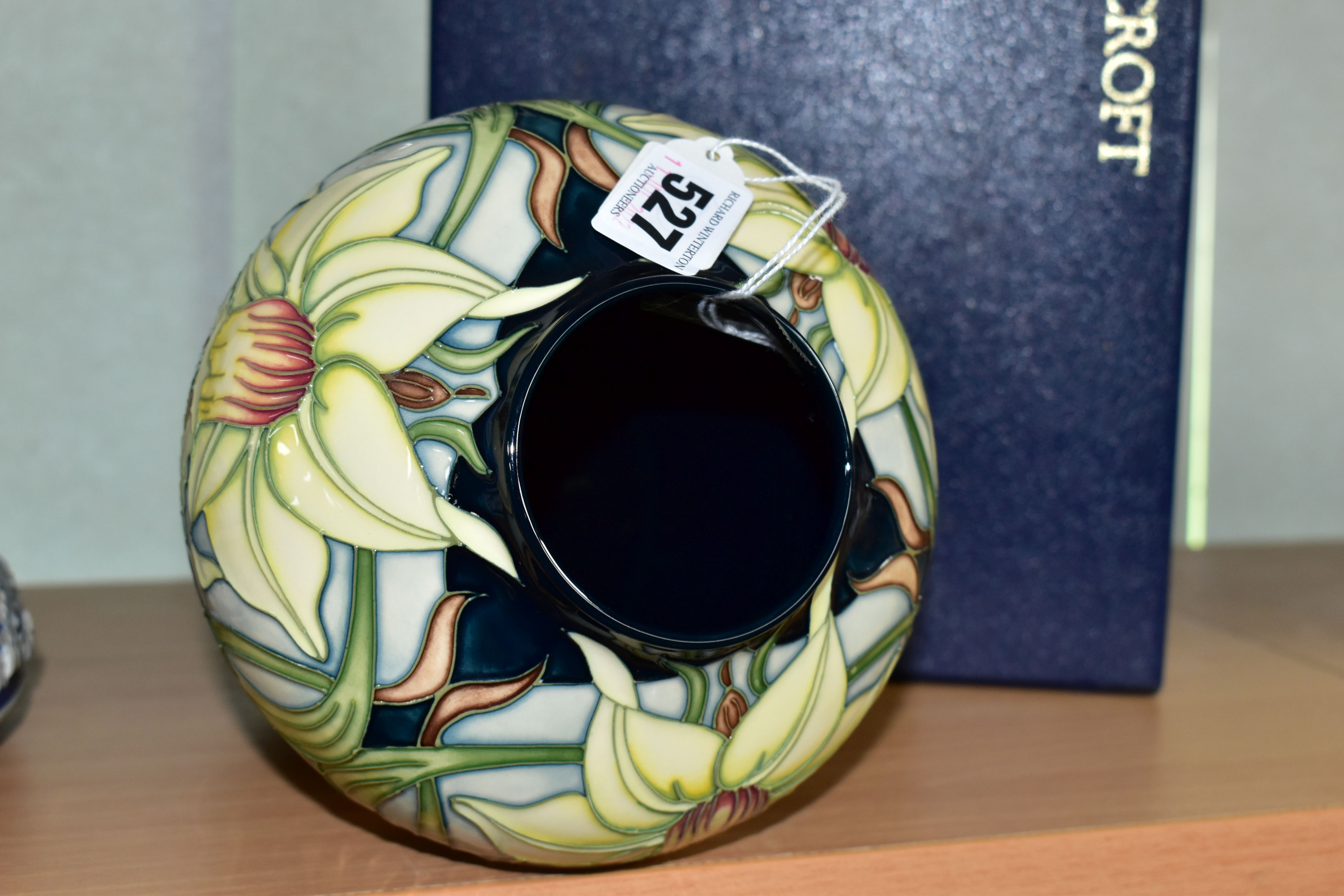 A BOXED MOORCROFT POTTERY 'WORDSWORTH' PATTERN LIMITED EDITION BALUSTER VASE BY RACHEL BISHOP, no. - Image 4 of 4