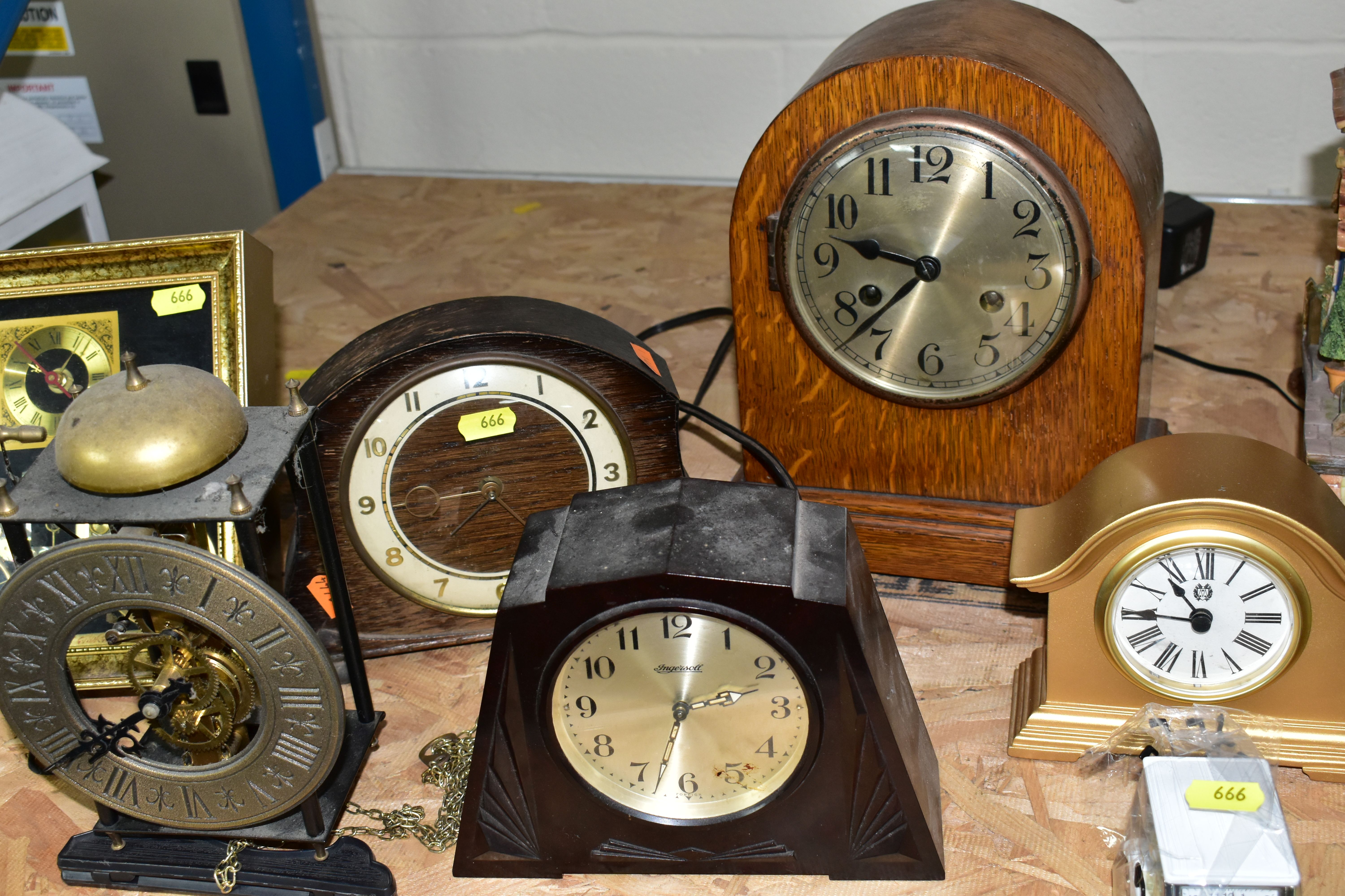 A COLLECTION OF ASSORTED CLOCKS AND BAROMETERS, including three oak cased mantel clocks, a battery - Image 6 of 8