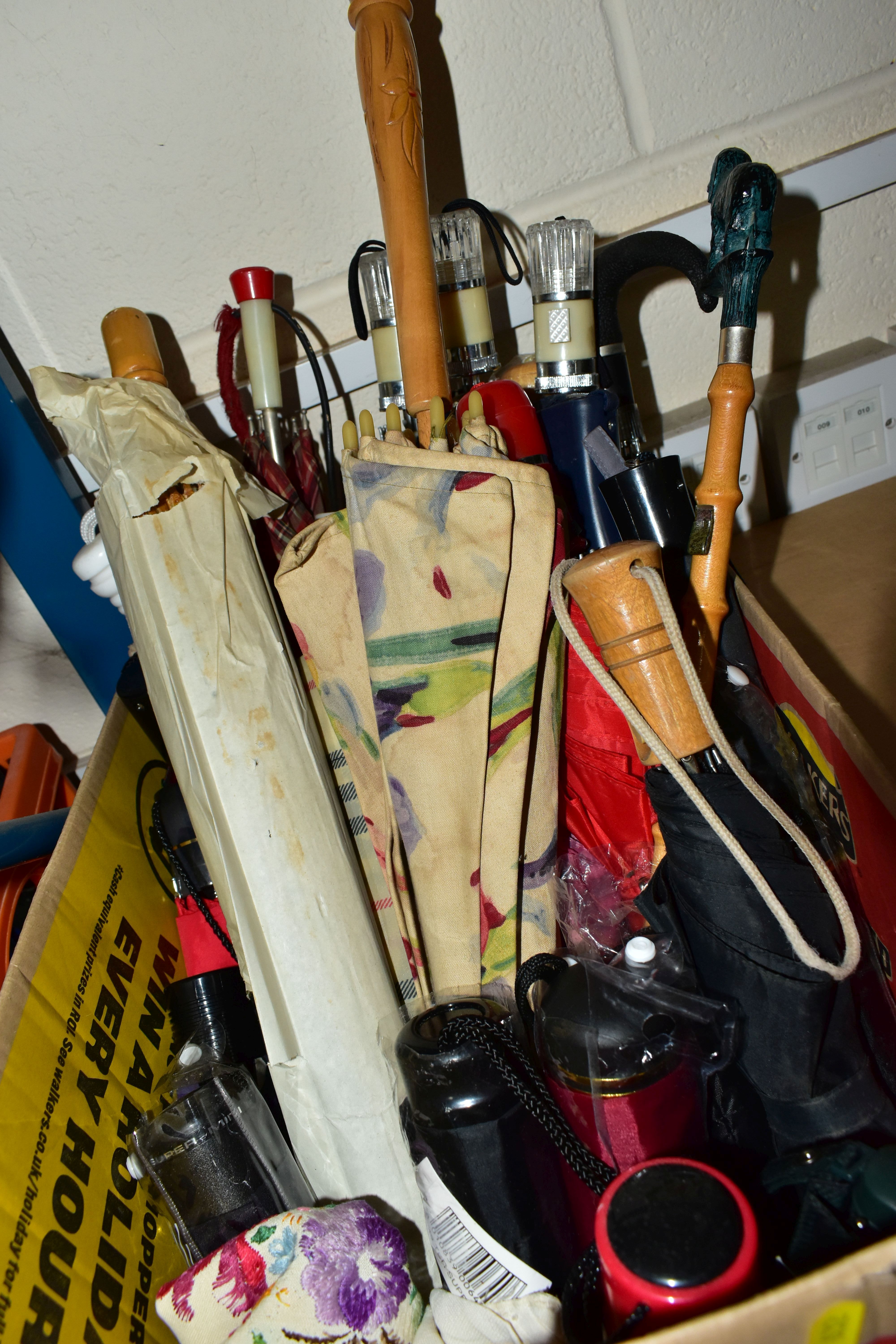 FOUR BOXES AND LOOSE TREEN, UMBRELLAS AND SUNDRY ITEMS, to include wooden biscuit barrels, fruit - Image 6 of 6